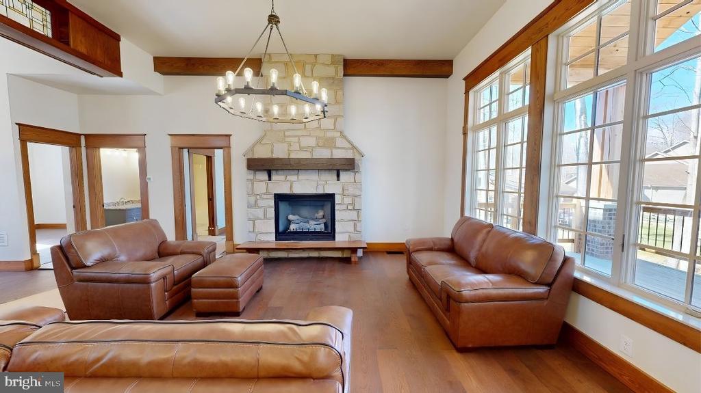 15 GREEN CAY COURT