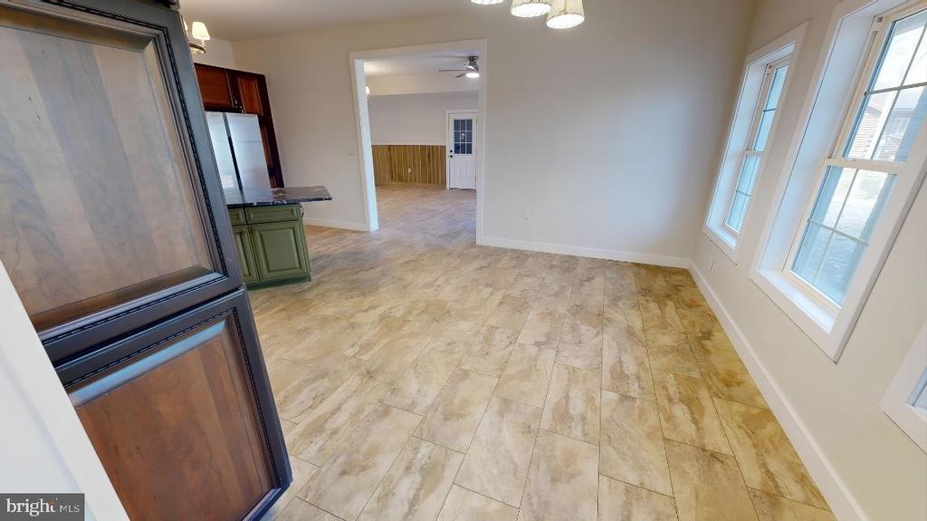15 GREEN CAY COURT