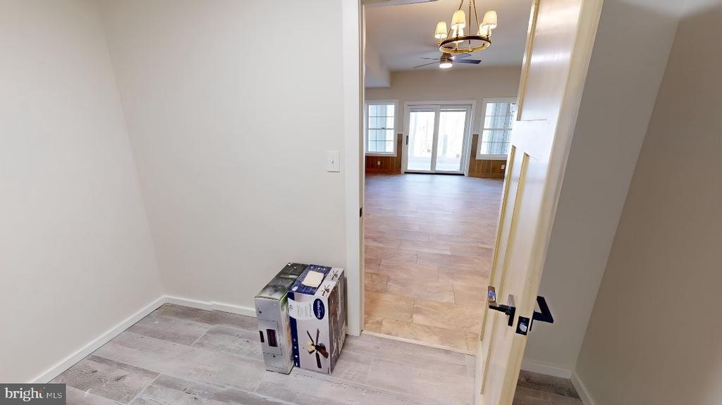 15 GREEN CAY COURT