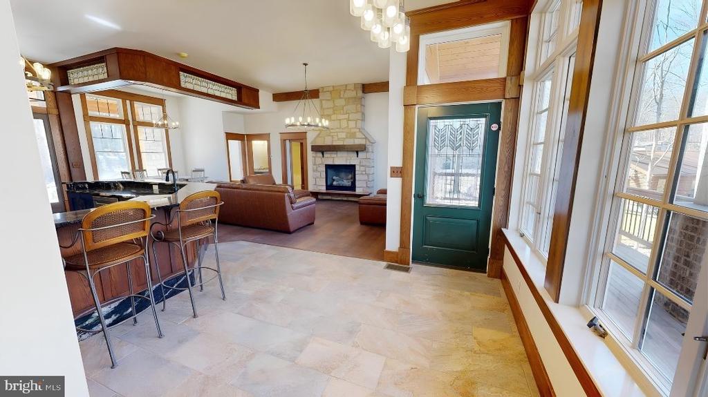 15 GREEN CAY COURT