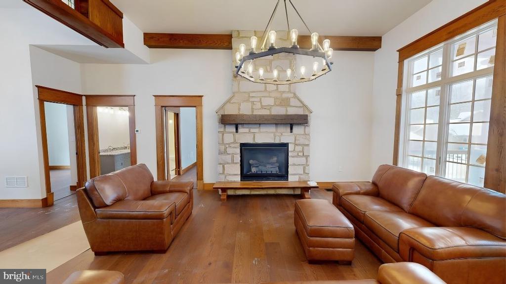 15 GREEN CAY COURT