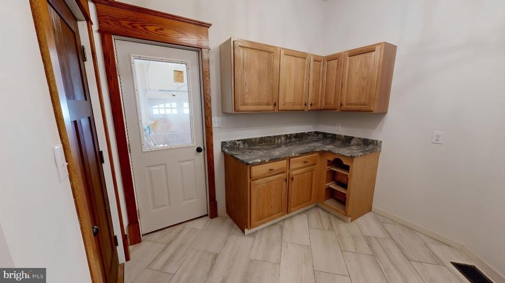 15 GREEN CAY COURT