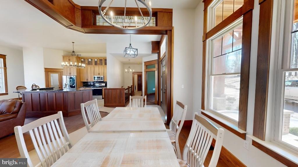 15 GREEN CAY COURT