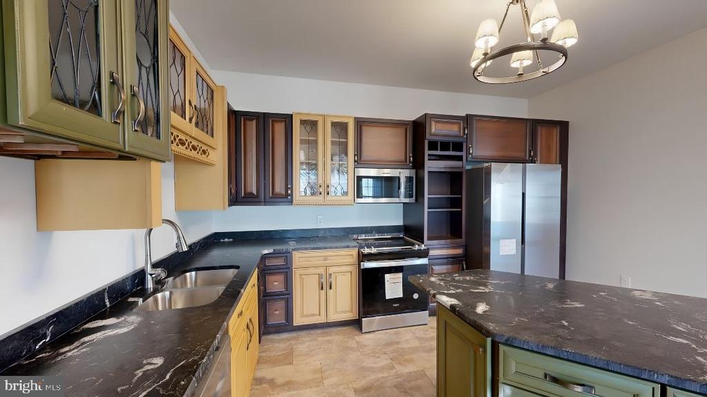15 GREEN CAY COURT