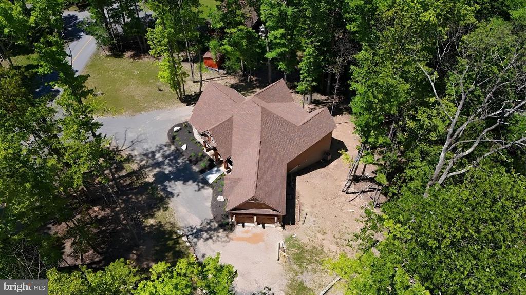 15 GREEN CAY COURT