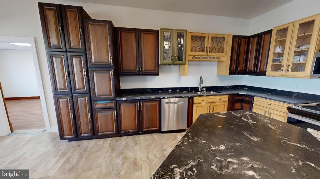 15 GREEN CAY COURT