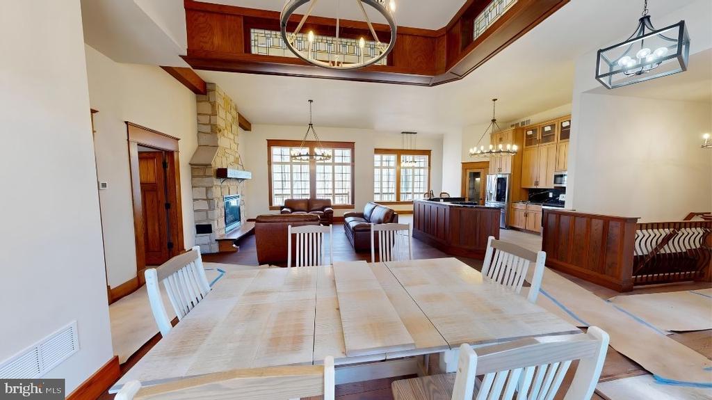 15 GREEN CAY COURT