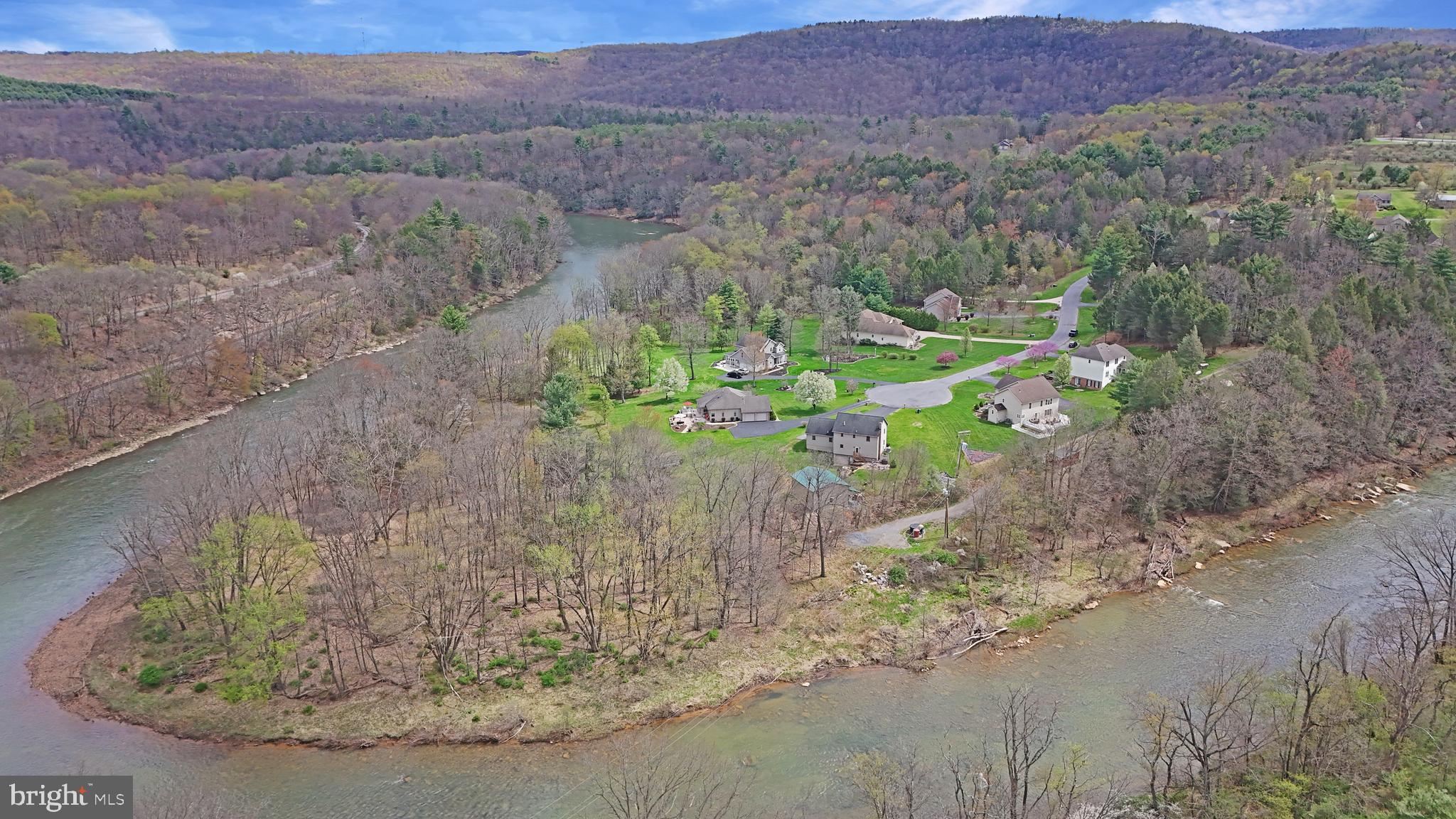 3 ROCKY BEND ROAD