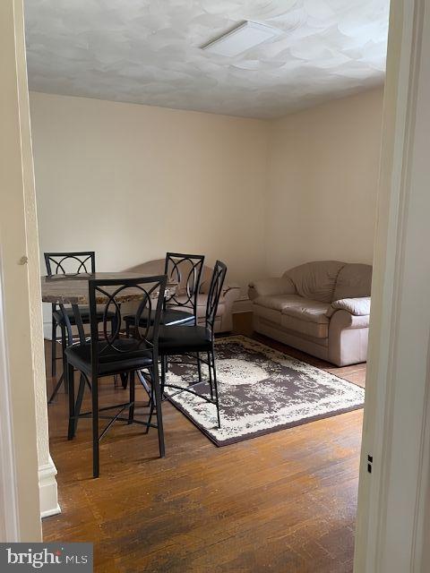 131 E DUBOIS AVENUE