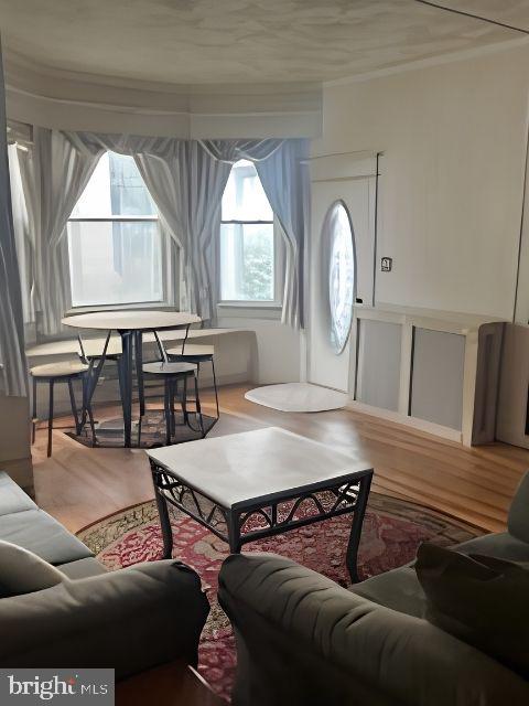 131 E DUBOIS AVENUE