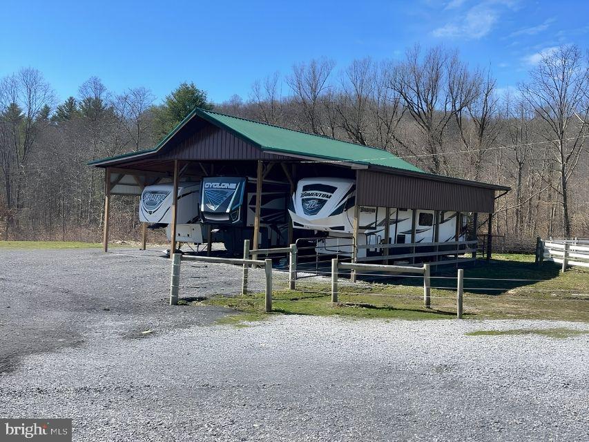 511 CLOVER RUN ROAD