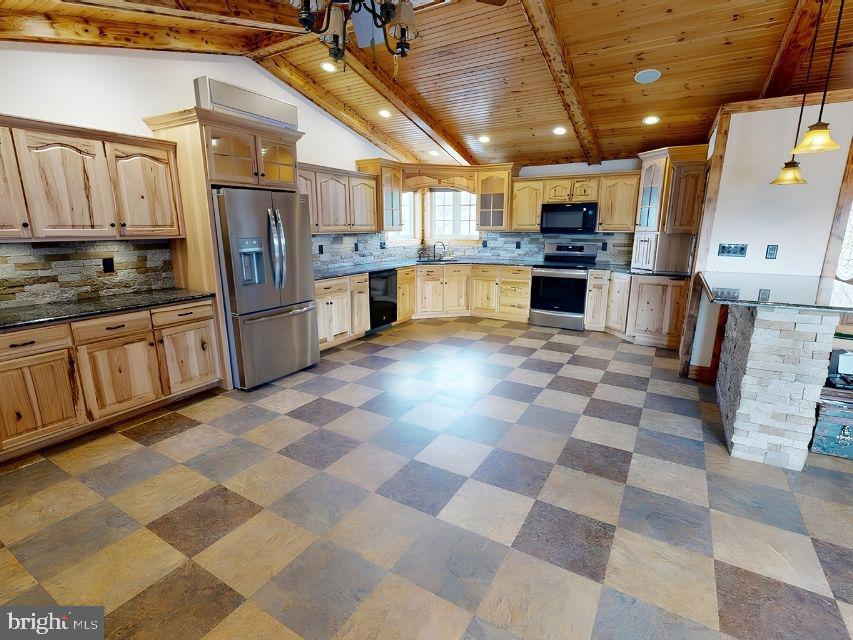 511 CLOVER RUN ROAD