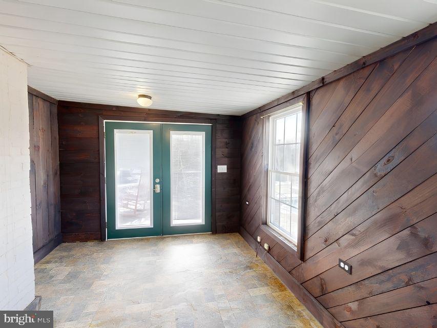 511 CLOVER RUN ROAD