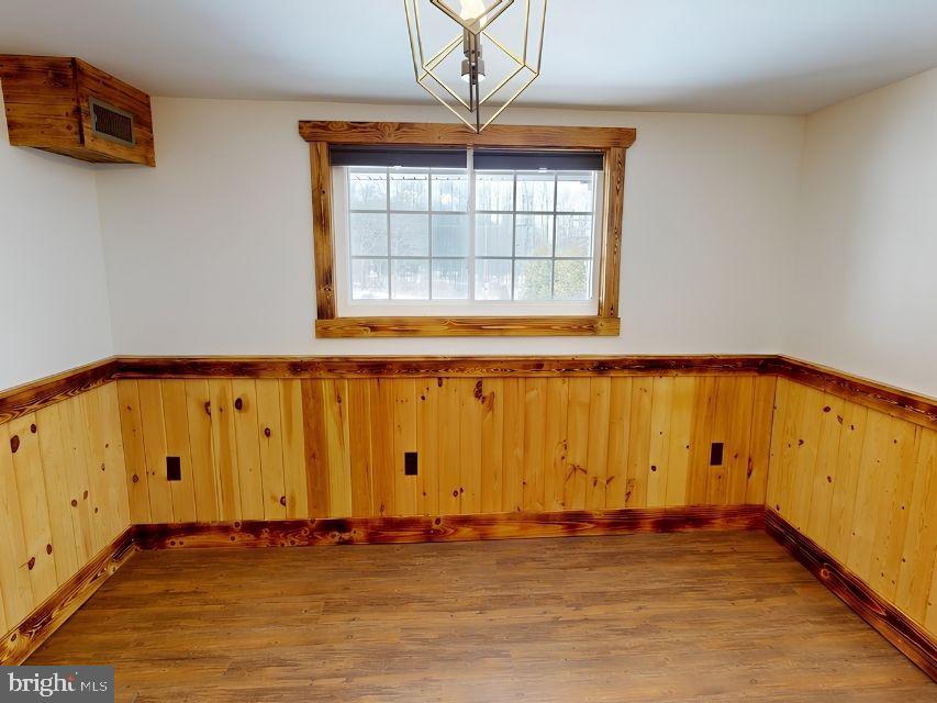 511 CLOVER RUN ROAD