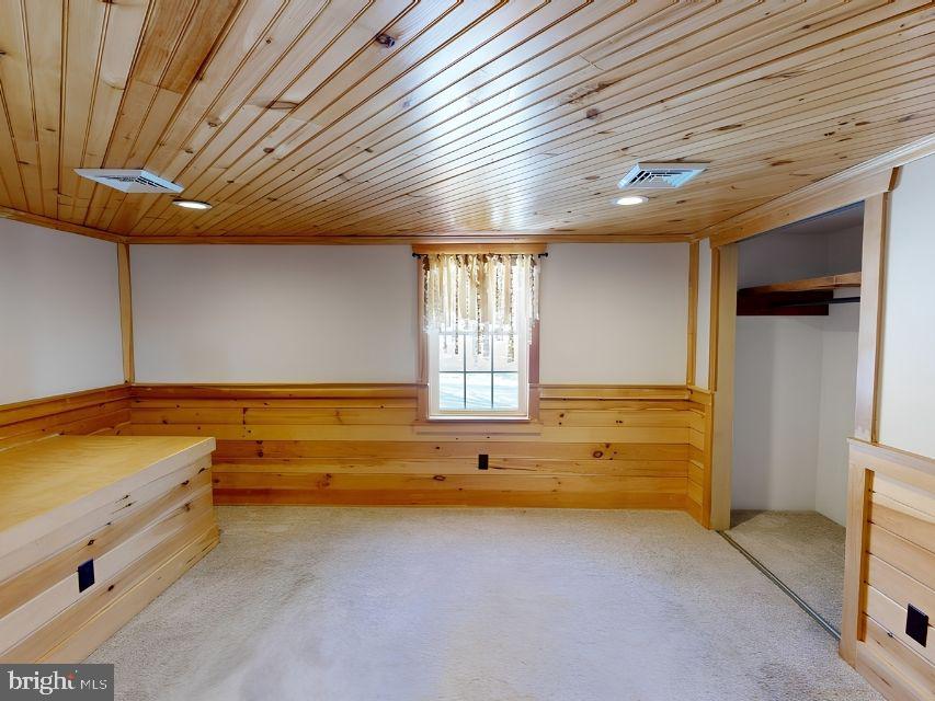 511 CLOVER RUN ROAD