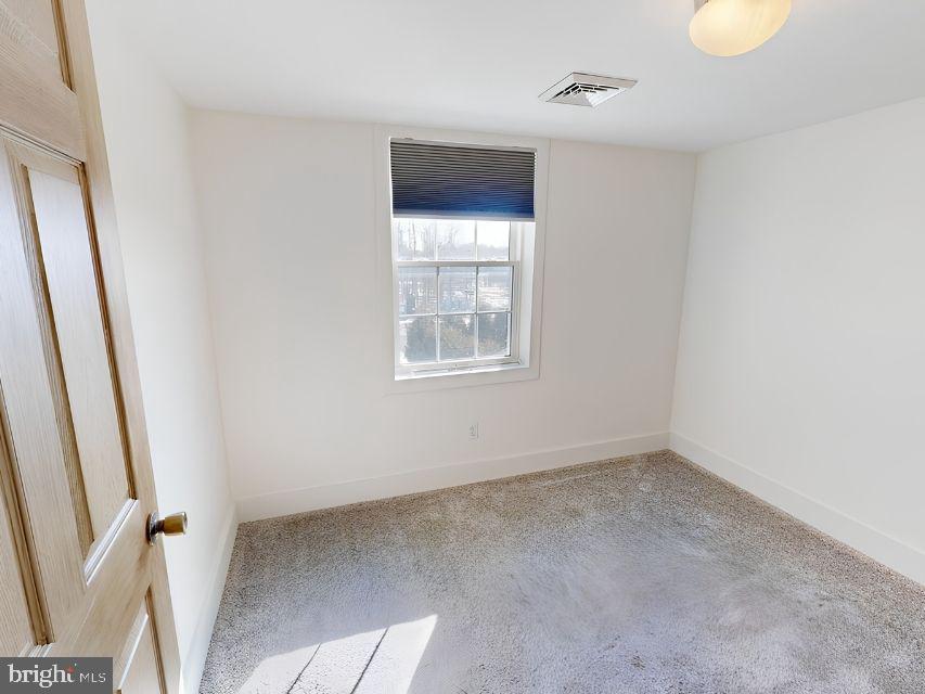 511 CLOVER RUN ROAD
