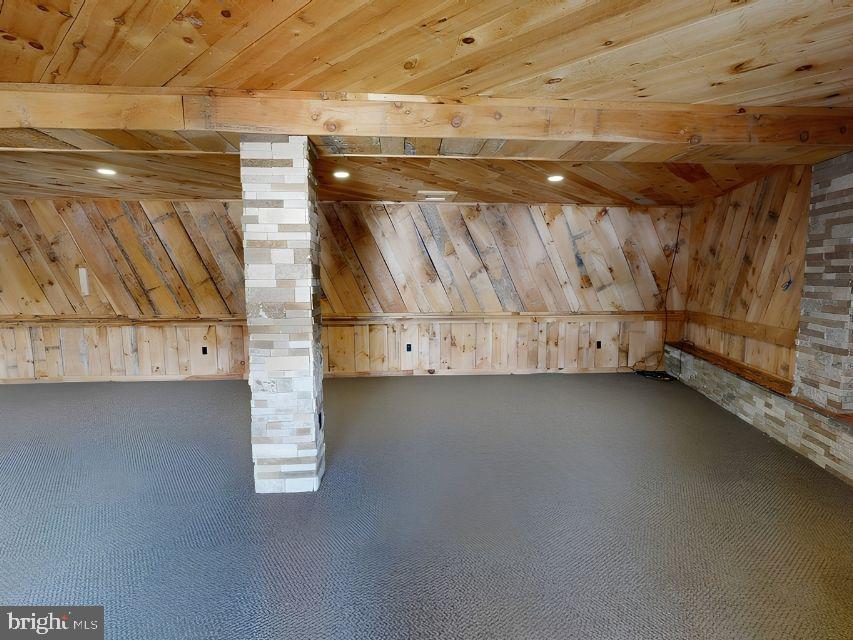 511 CLOVER RUN ROAD