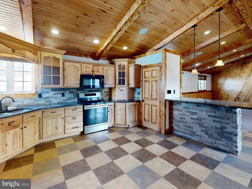 511 CLOVER RUN ROAD