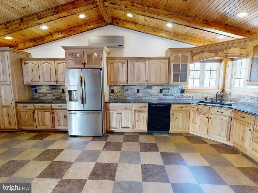 511 CLOVER RUN ROAD