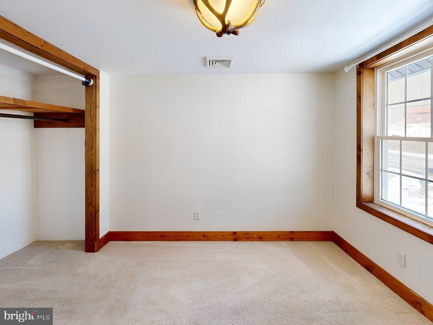 511 CLOVER RUN ROAD