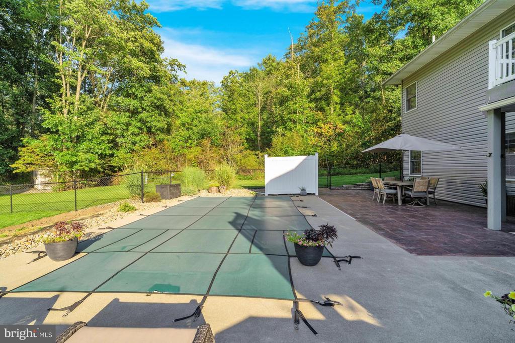 105 MORAVIAN DRIVE
