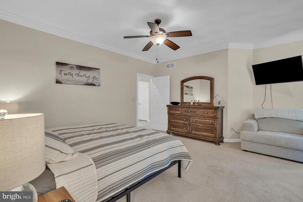 105 MORAVIAN DRIVE