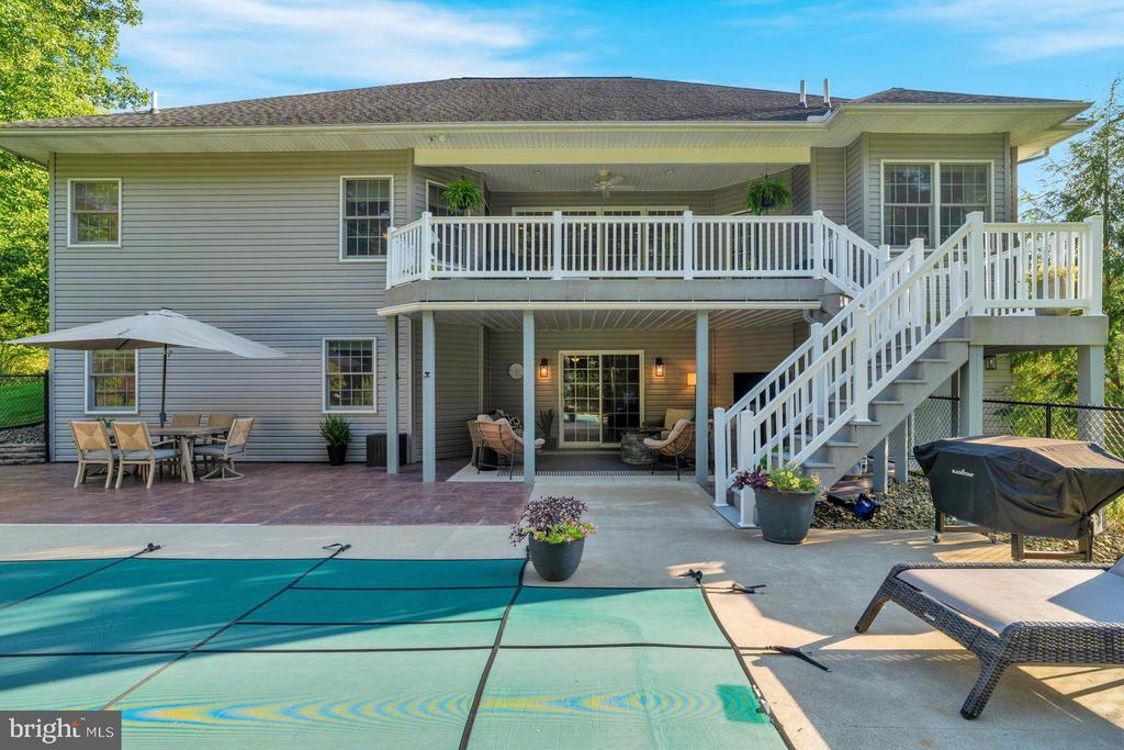 105 MORAVIAN DRIVE