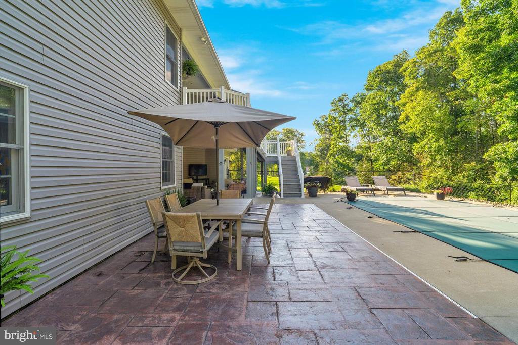 105 MORAVIAN DRIVE