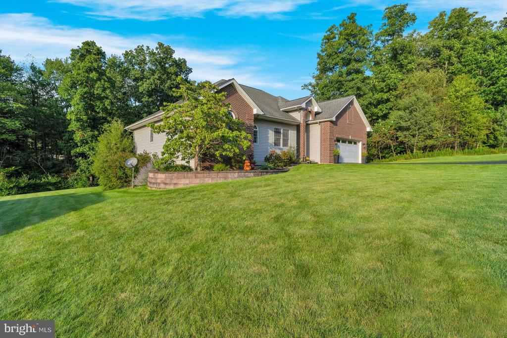 105 MORAVIAN DRIVE