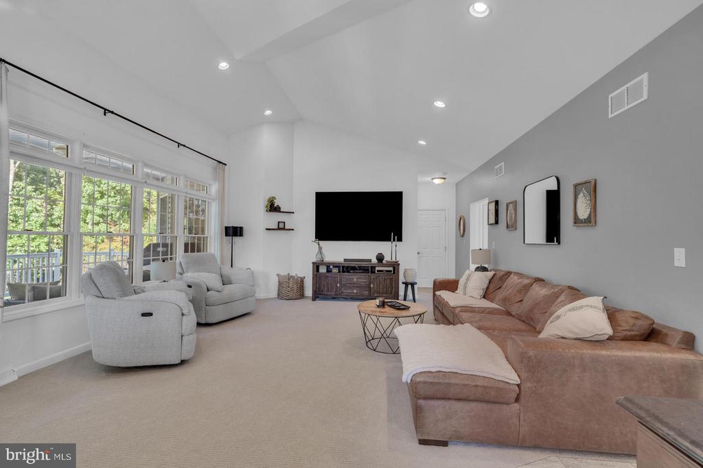 105 MORAVIAN DRIVE