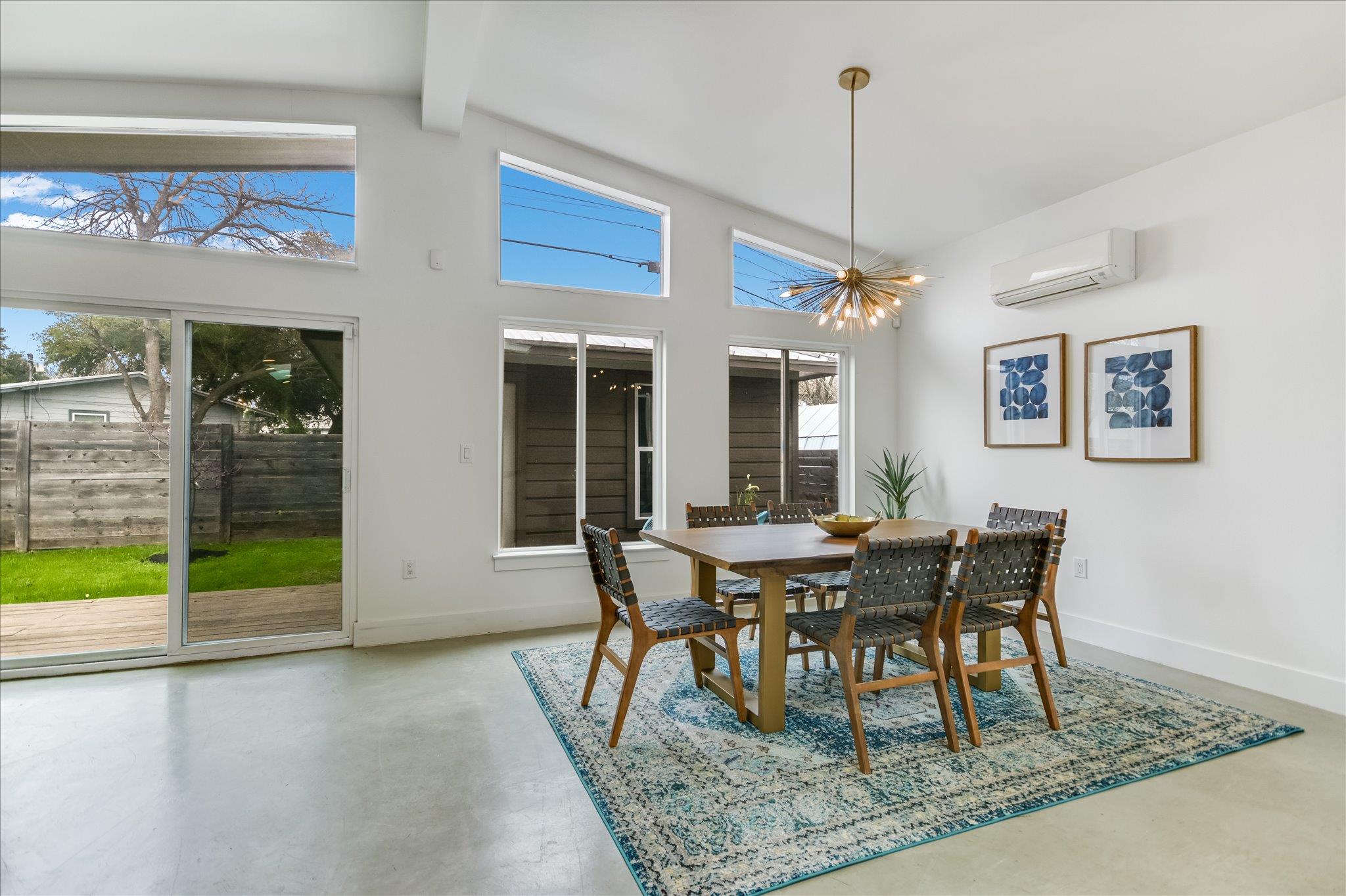 1708 Fair Oaks DR