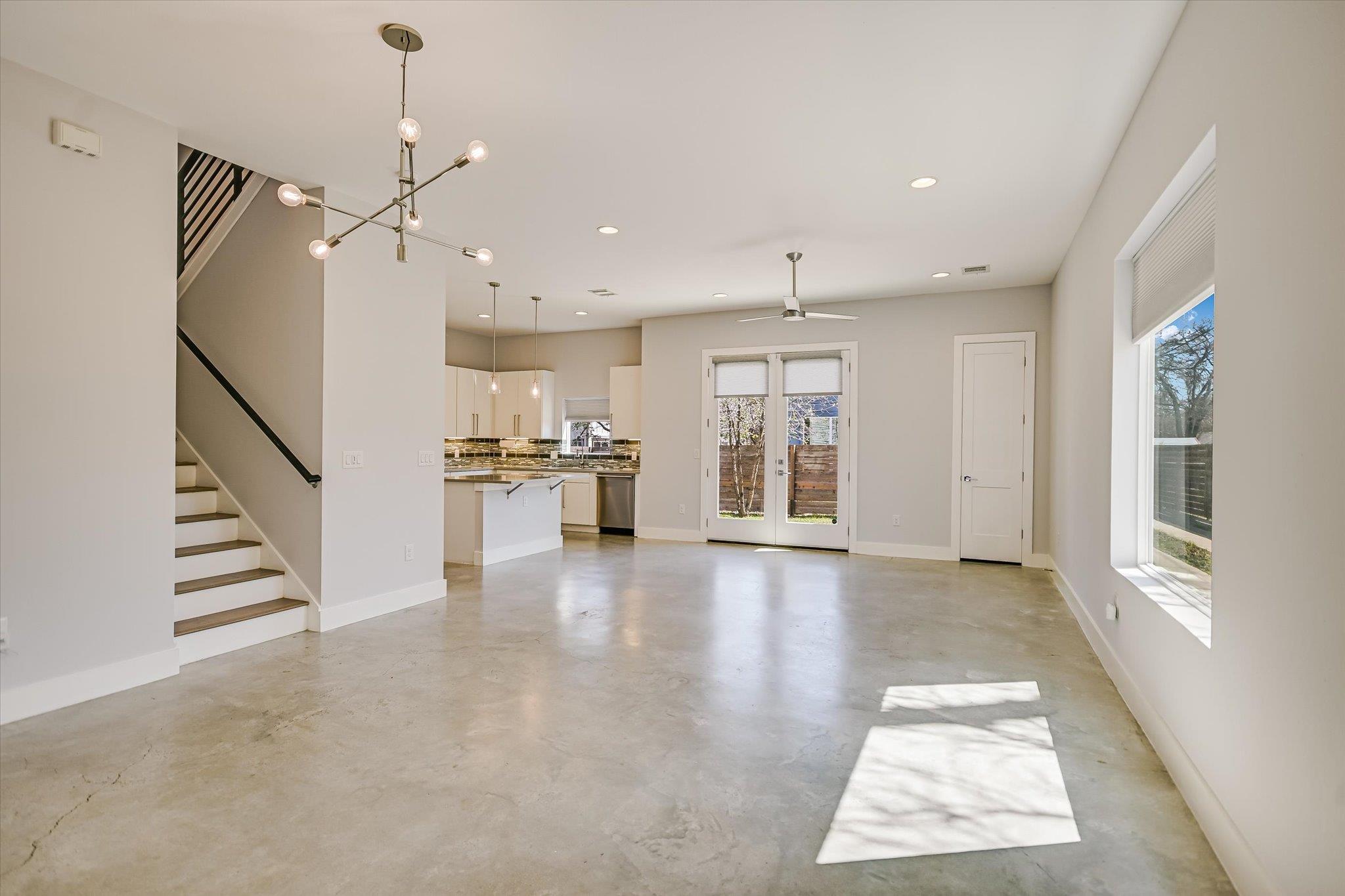 1131 Mason Ave # A