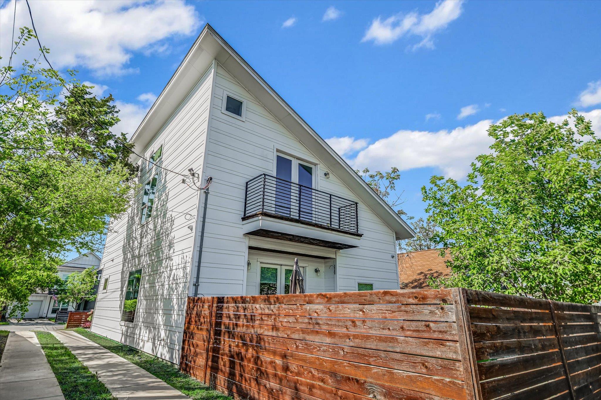 1131 Mason Ave # A
