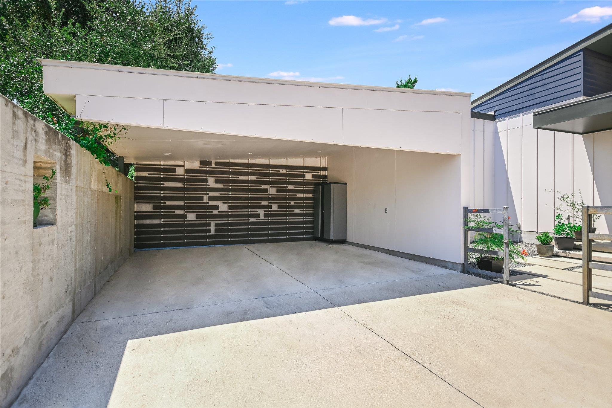 2308 Rain Water DR