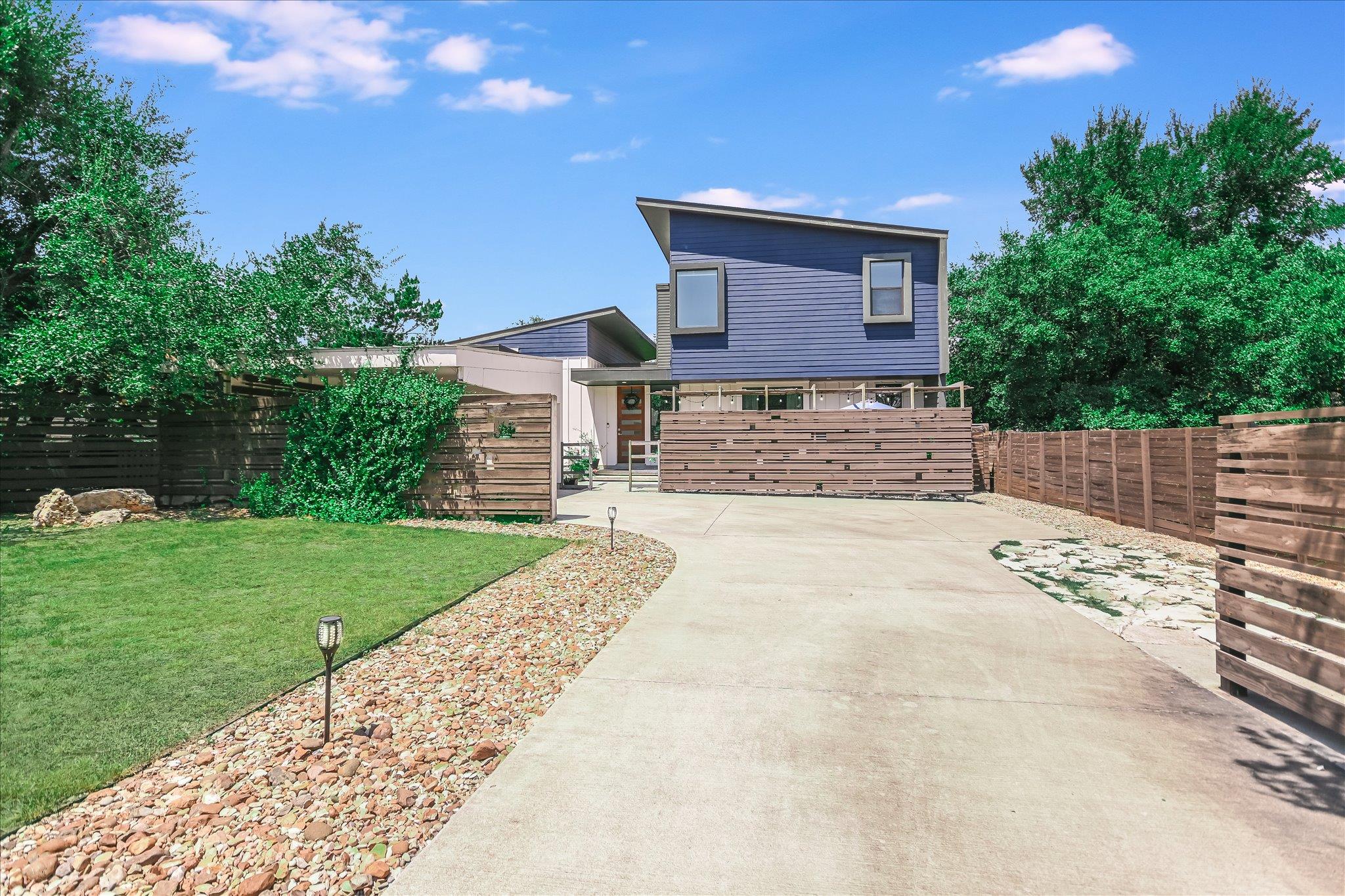 2308 Rain Water DR