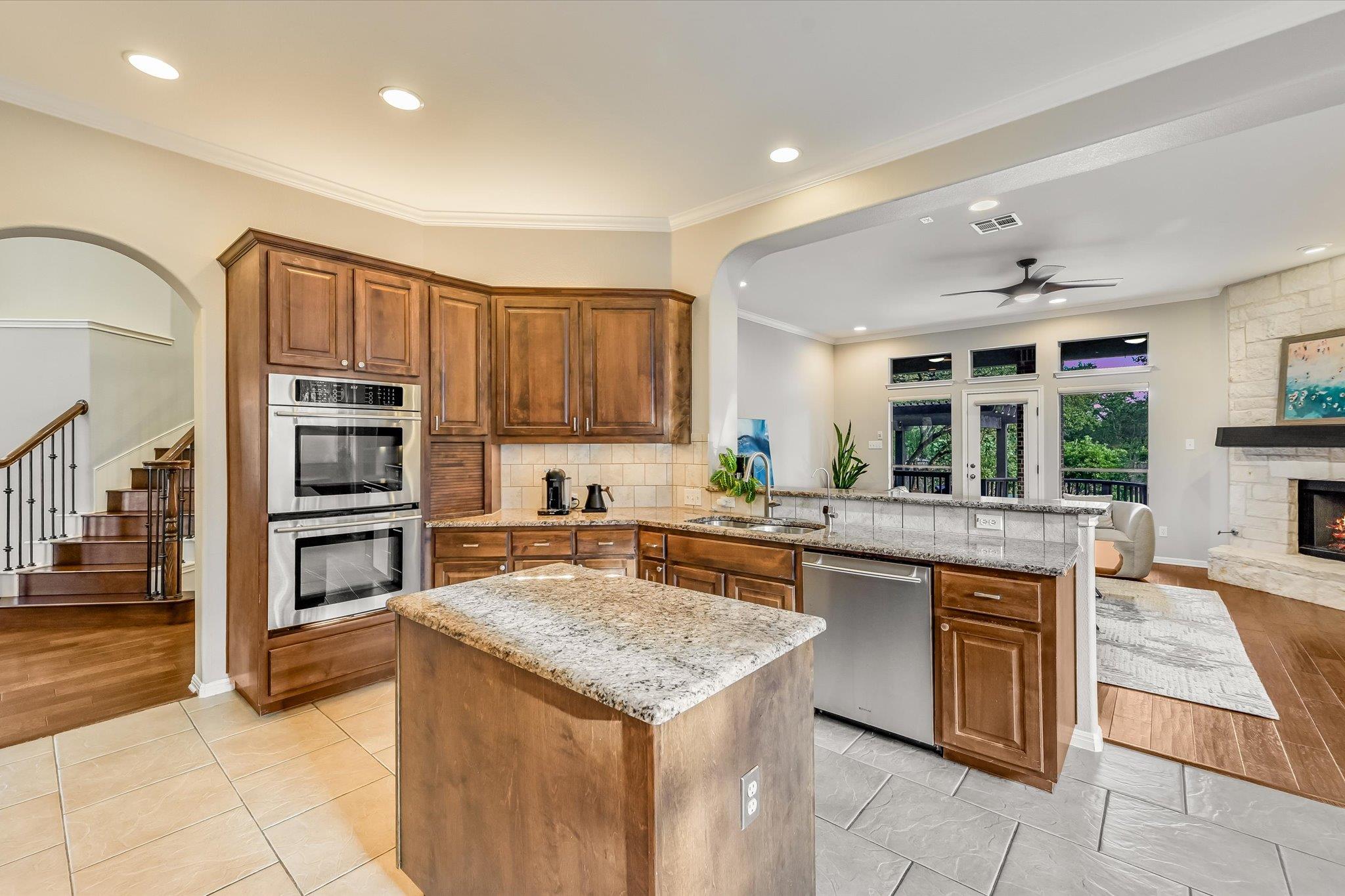 10901 Tornasol LN