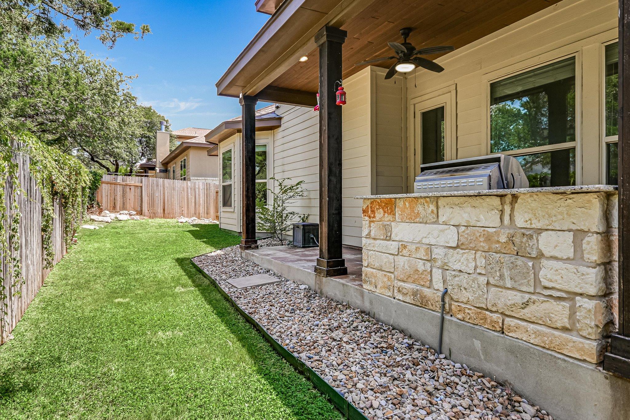 2407 Lou Hollow PL