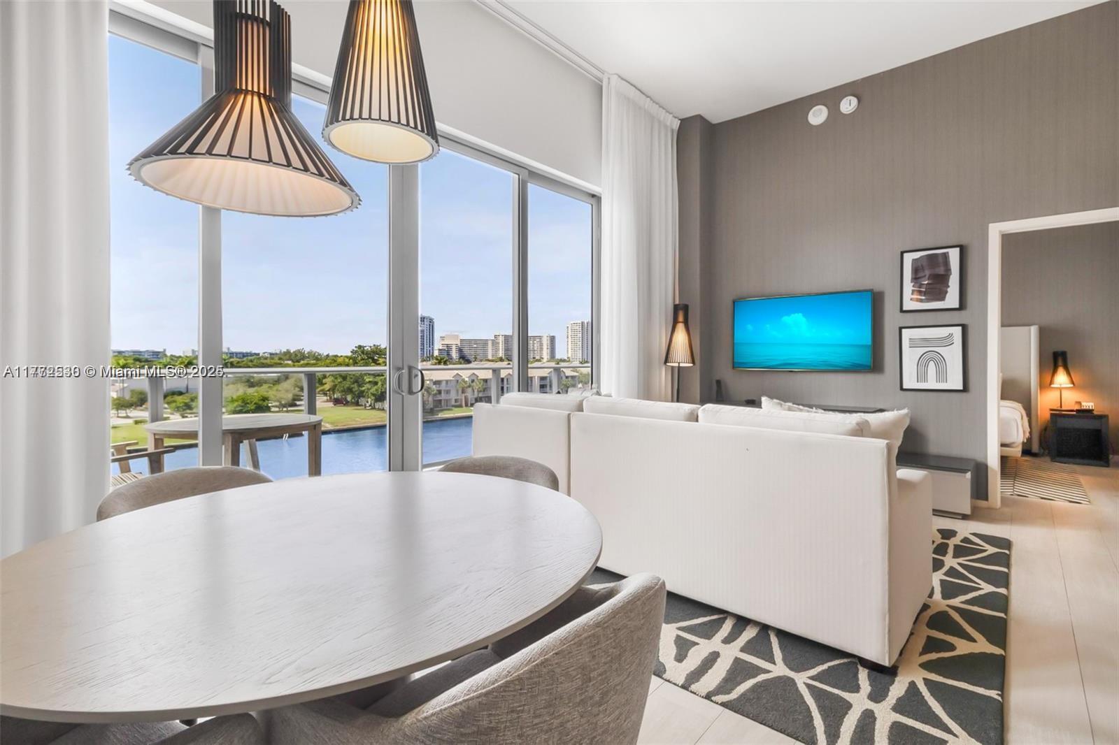 4010 S Ocean Dr # R406