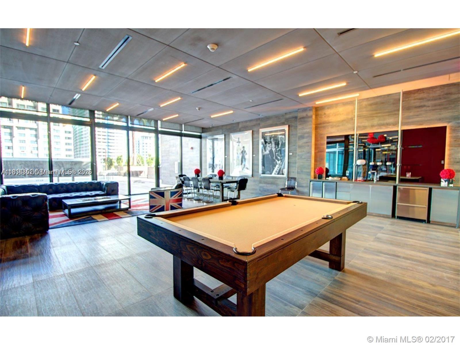 1080 Brickell Ave # 2405