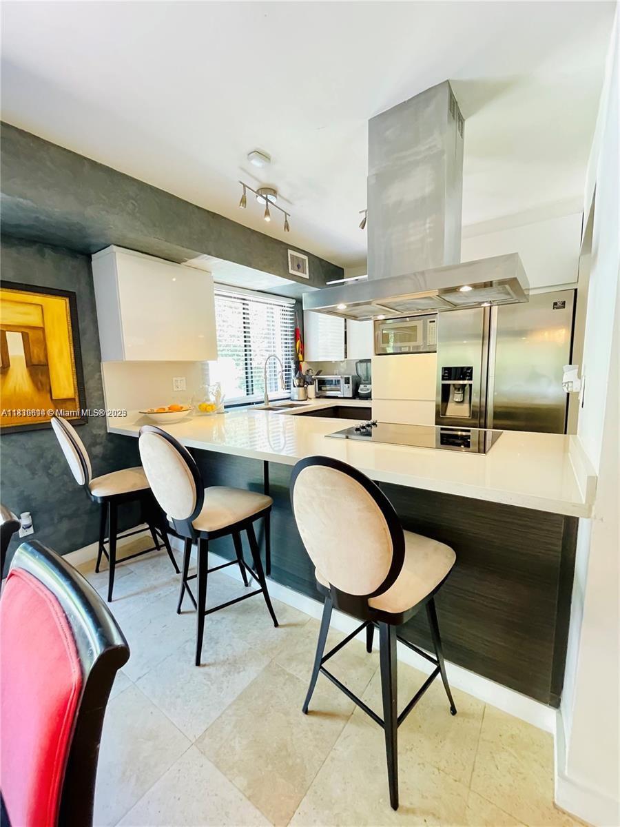 2180 Brickell Ave # 1