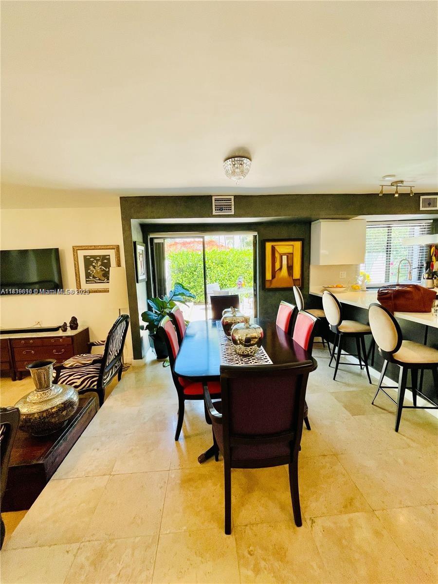 2180 Brickell Ave # 1