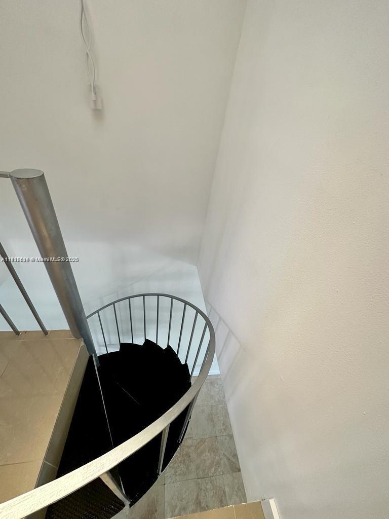 2180 Brickell Ave # 1