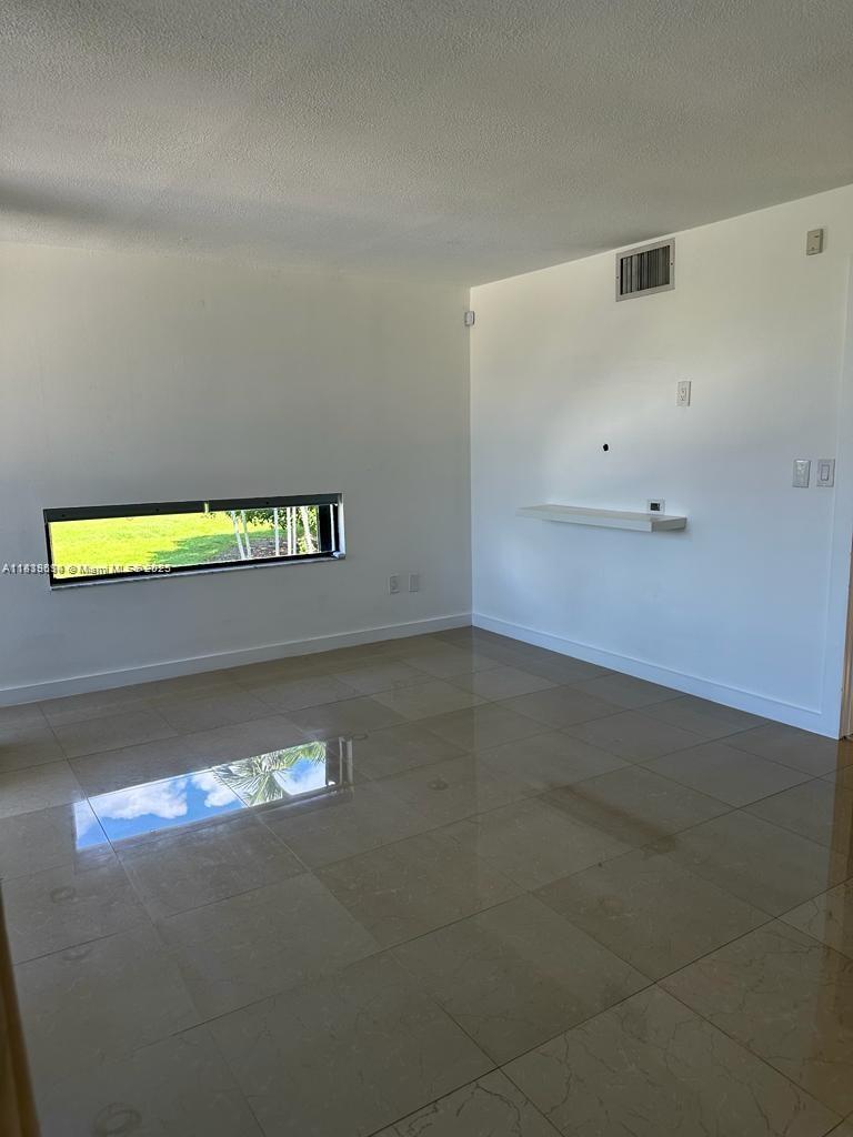 2180 Brickell Ave # 1