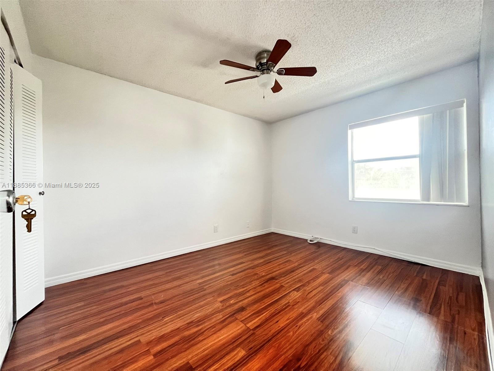 8330 Sands Point Blvd # N307