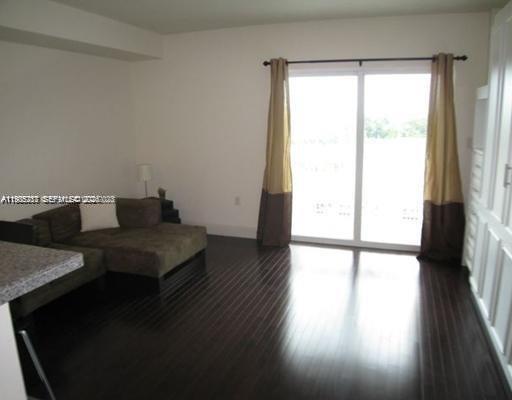 2740 SW 28th Ter # 503