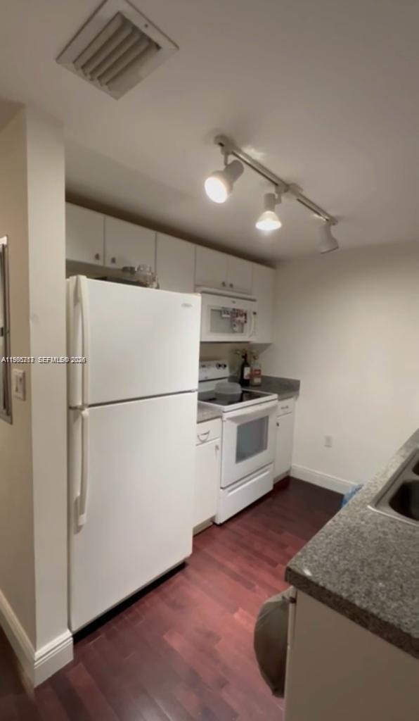 2740 SW 28th Ter # 503