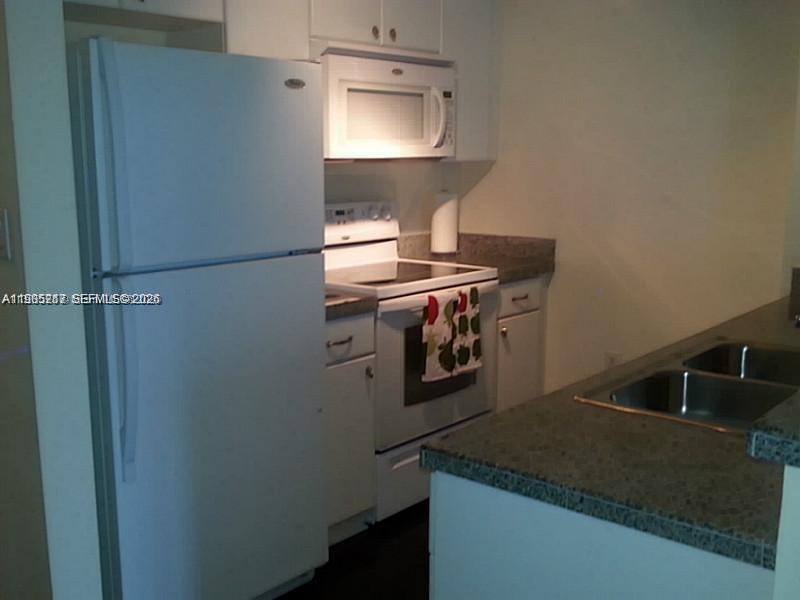 2740 SW 28th Ter # 503
