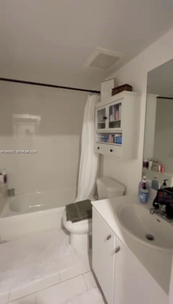 2740 SW 28th Ter # 503