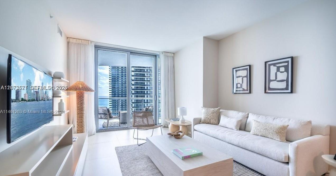 4111 S Ocean Dr # 3007