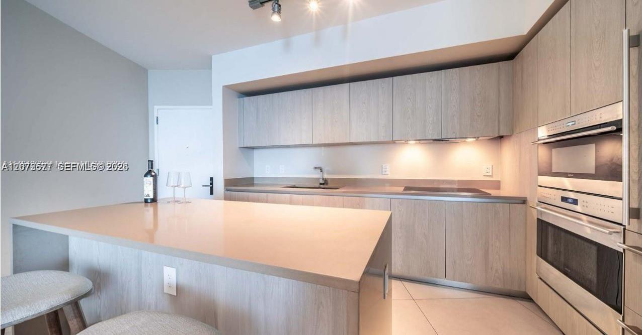 4111 S Ocean Dr # 3007